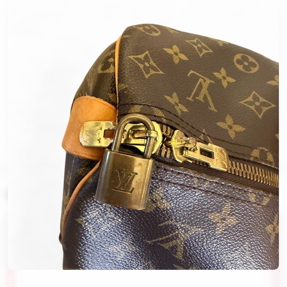 Size 50 Louis Vuitton Monogram Canvas Duffel Bag - Picture 4 of 11